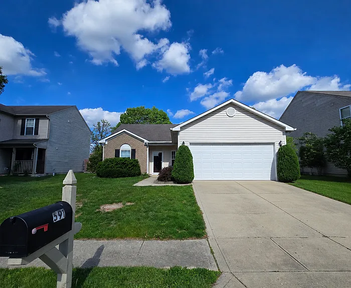 591 Helm Dr — Photo 1