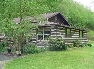 89 Rr 1, Harts, WV 25524