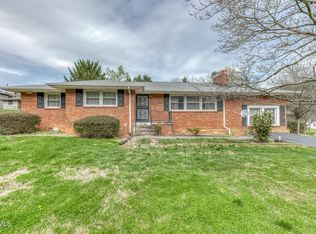 428 Allen Dr, Kingsport, TN 37660