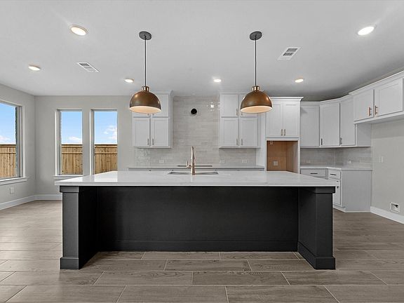5th image of 31507 Meadow Run Ln
