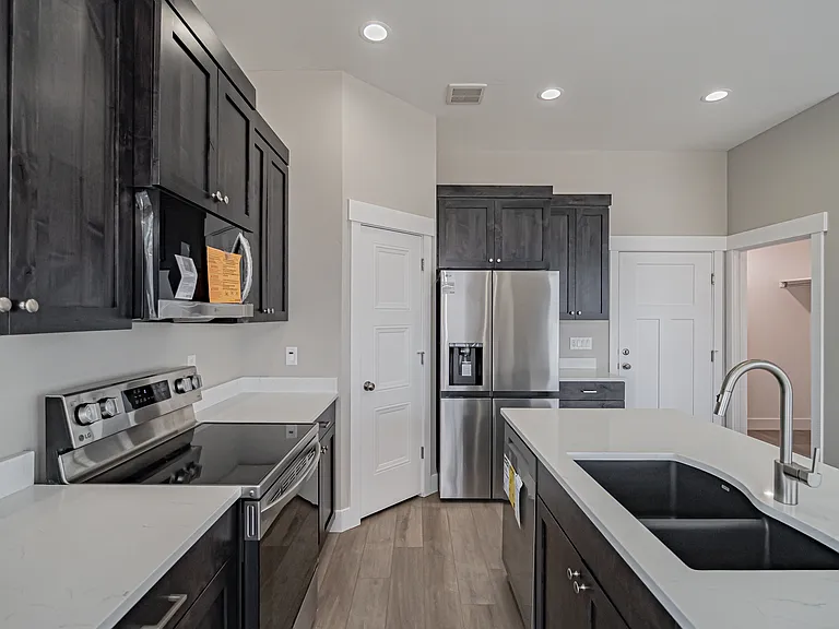 3190 Roundup Ln — Photo 10
