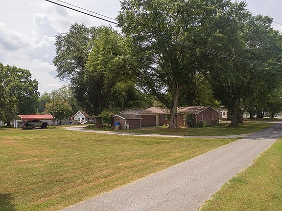 4th image of 112 Churchill Dr