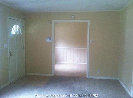 4th image of 10006 Bellaire Ave