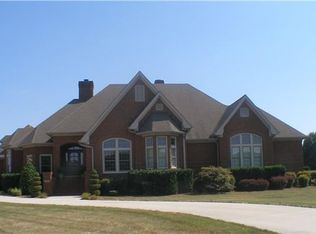 1179 Blair Pond Rd, Winchester, TN 37398