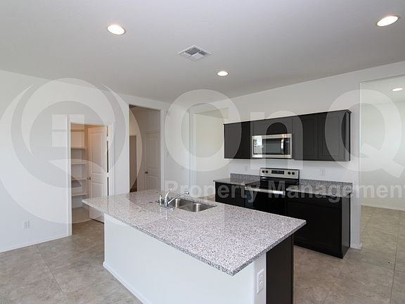 2nd image of 1059 W Falls Canyon Dr