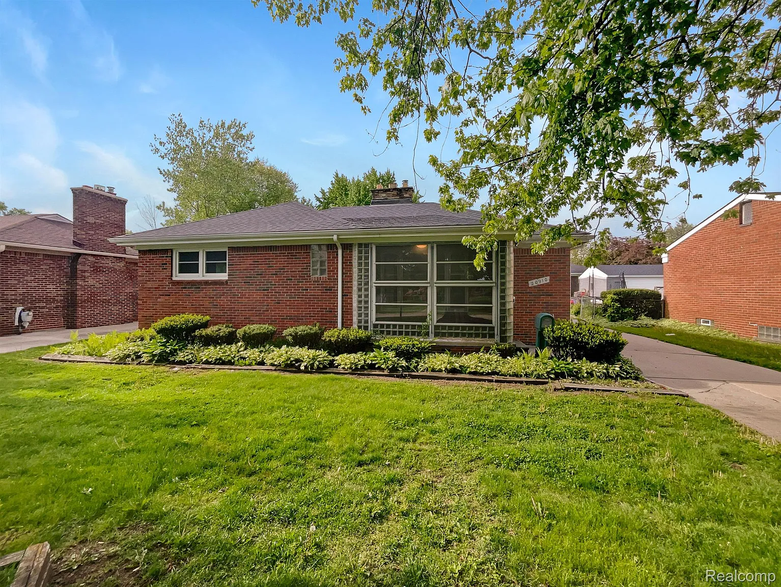20910 Martin Rd photo 1