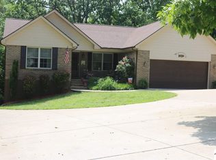 674 Serenity Shores Rd, Benton, KY 42025