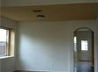 10330 Mills Run Dr, Houston, TX 77070