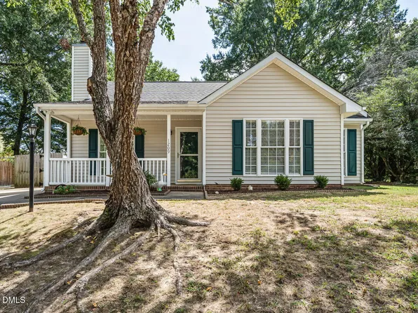 1209 Mondavi Woods Ct, Wake Forest, NC 27587