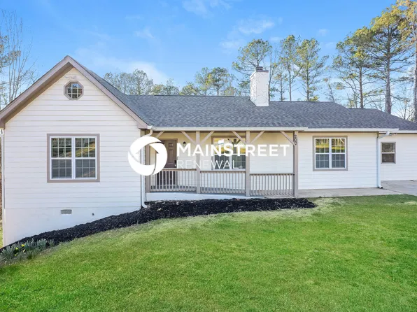 200 Bear Run Ct, Chattahoochee Hills, GA 30268