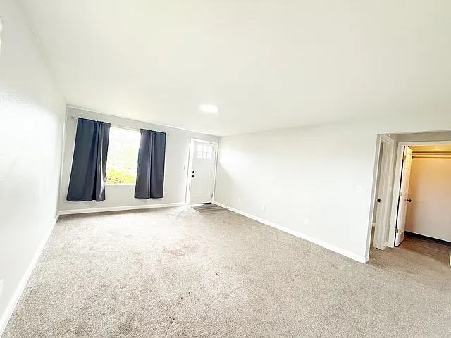 114 Lebo Blvd #1 — Photo 6