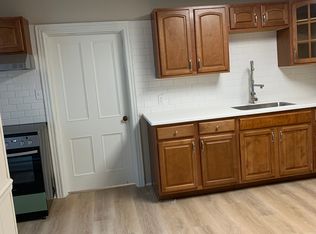 7 W Main St #A, Newville, PA 17241