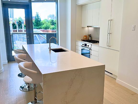 4th image of 645 59th St #204