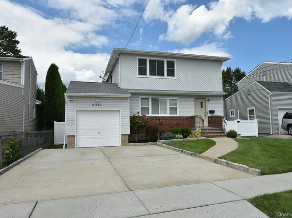 2341 Redmond Road, Bellmore, NY 11710