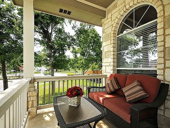 2nd image of 2401 Sweet Clover Dr