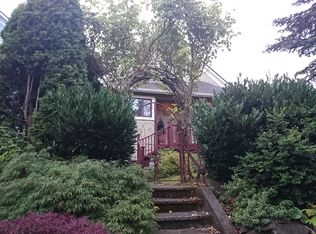 2112 4th Ave W, Seattle, WA 98119