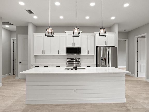 5th image of 5389 NW Mara Court