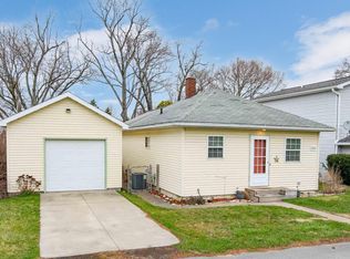 2731 W Irvington Ave, South Bend, IN 46614