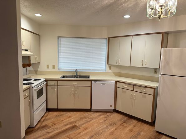 3672-3698 Ellie Ct NE #3688