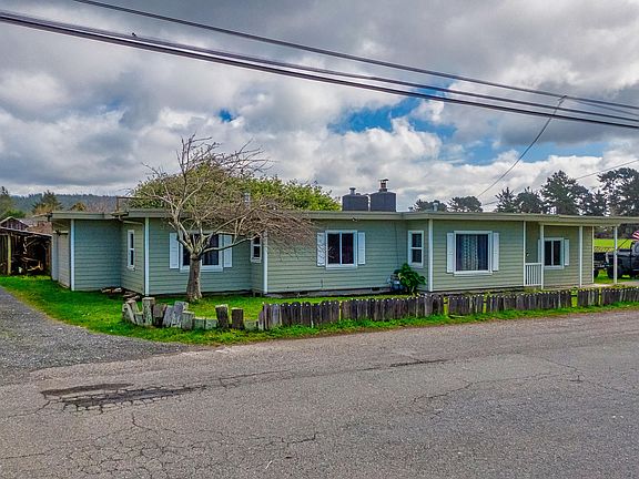 2nd image of 3011 McKinleyville Ave