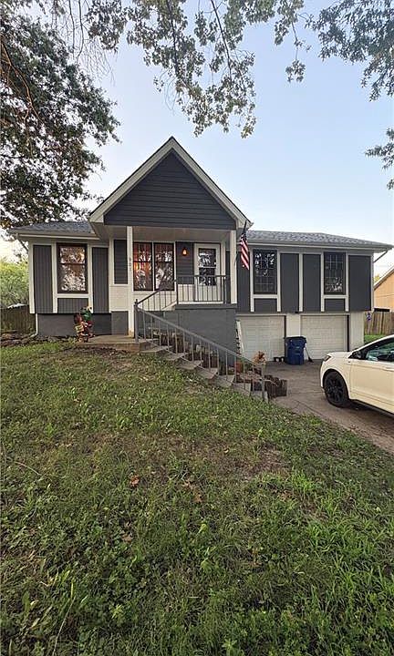 2nd image of 901 Valley Woods Dr