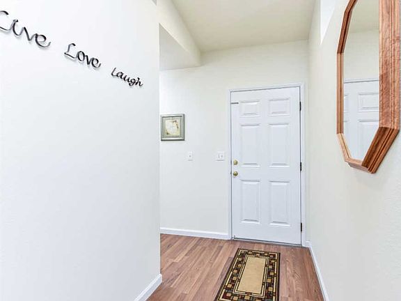 5th image of 434 Kirsten St