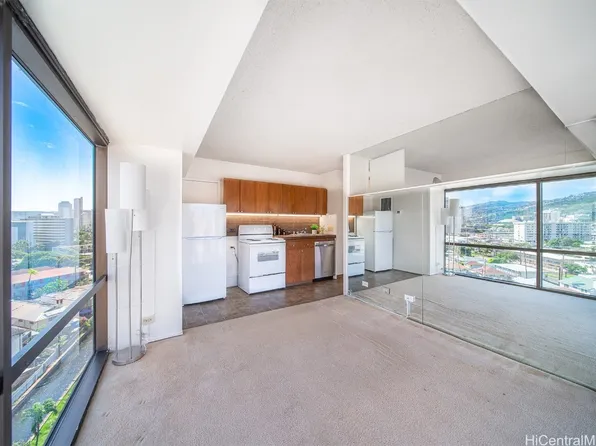 1750 Kalakaua Ave APT 1111, Honolulu, HI 96826