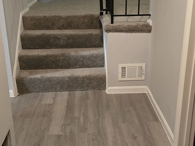 6866 Parsons Ave — Photo 5
