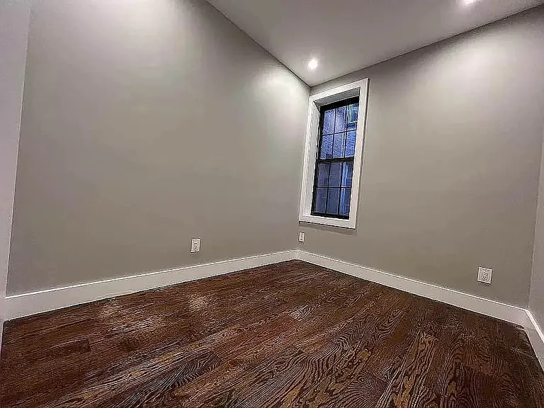 655 Mac Donough St #2B — Photo 12