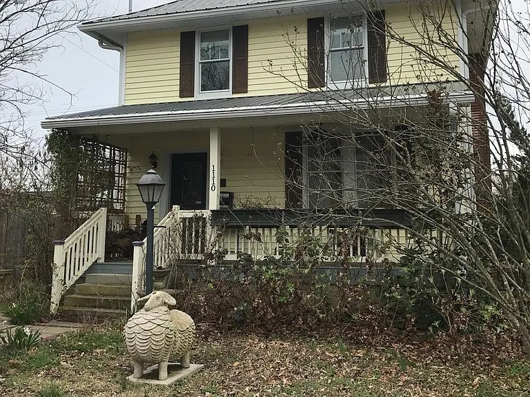 1110 Birdsall St — Photo 1