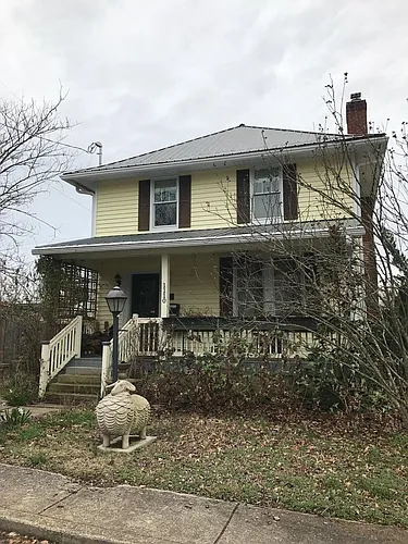 1110 Birdsall St Photo 1