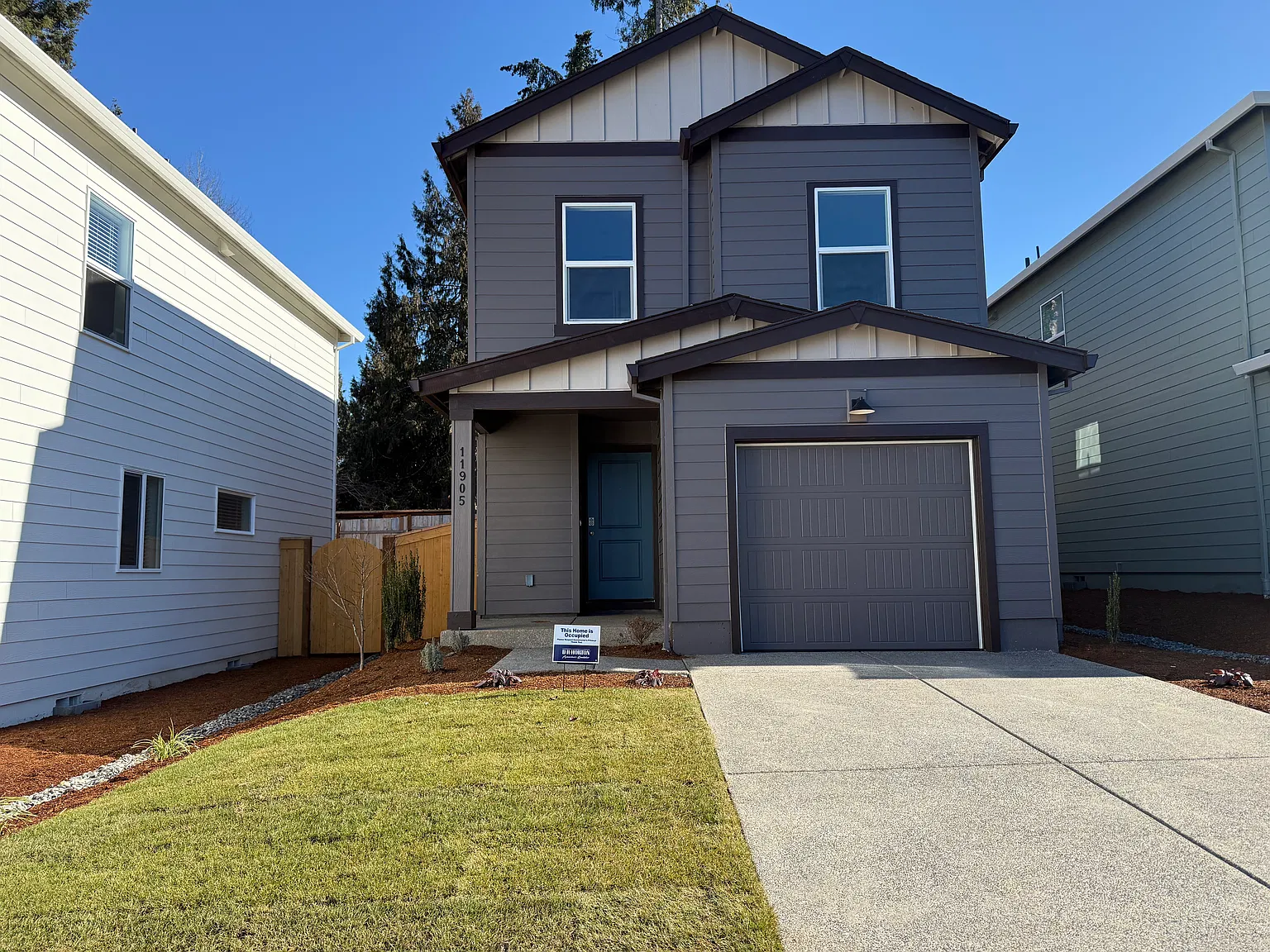 11905 NE 60th Ave — Photo 3
