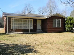 615 Saint John St, Bogalusa, LA 70427