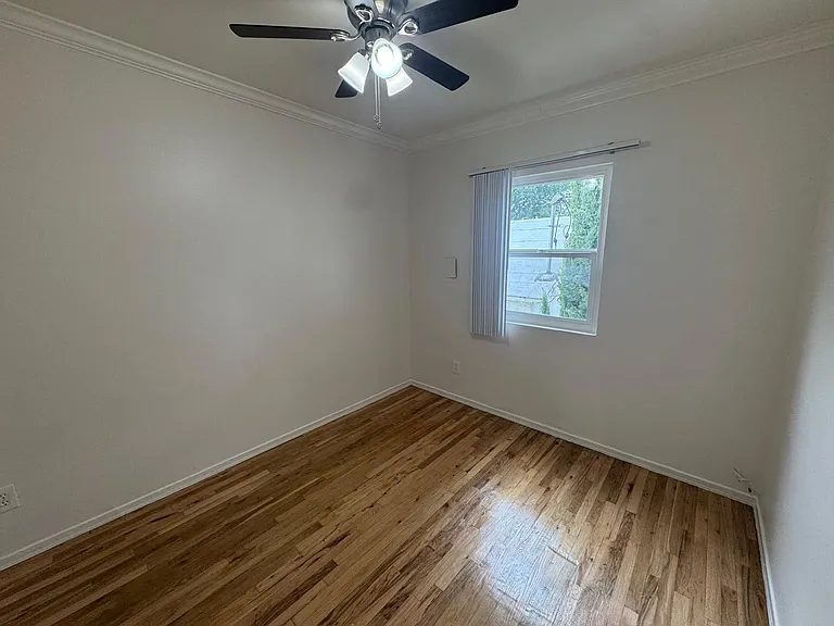 3025 Perlita Ave #9 — Photo 10