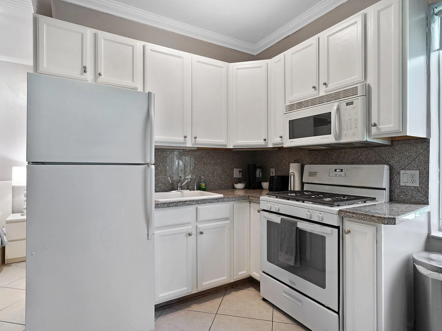3710 Collins Ave — Photo 4