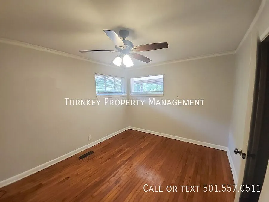 15 Woodcliff Cir — Photo 4