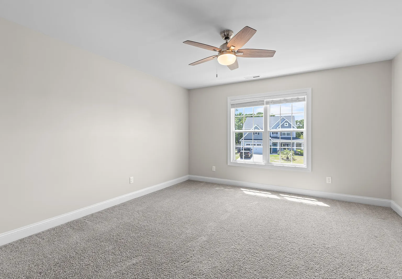 606 Prospect Way - 1 — Photo 1