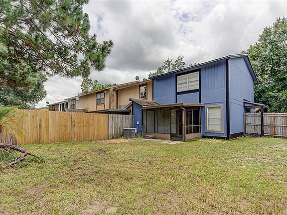 3rd image of 14123 Village Terrace Dr