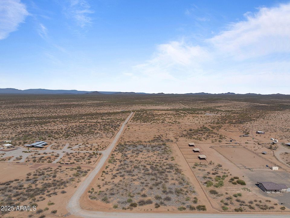 1st image of XX1 N 439th Avenue #-