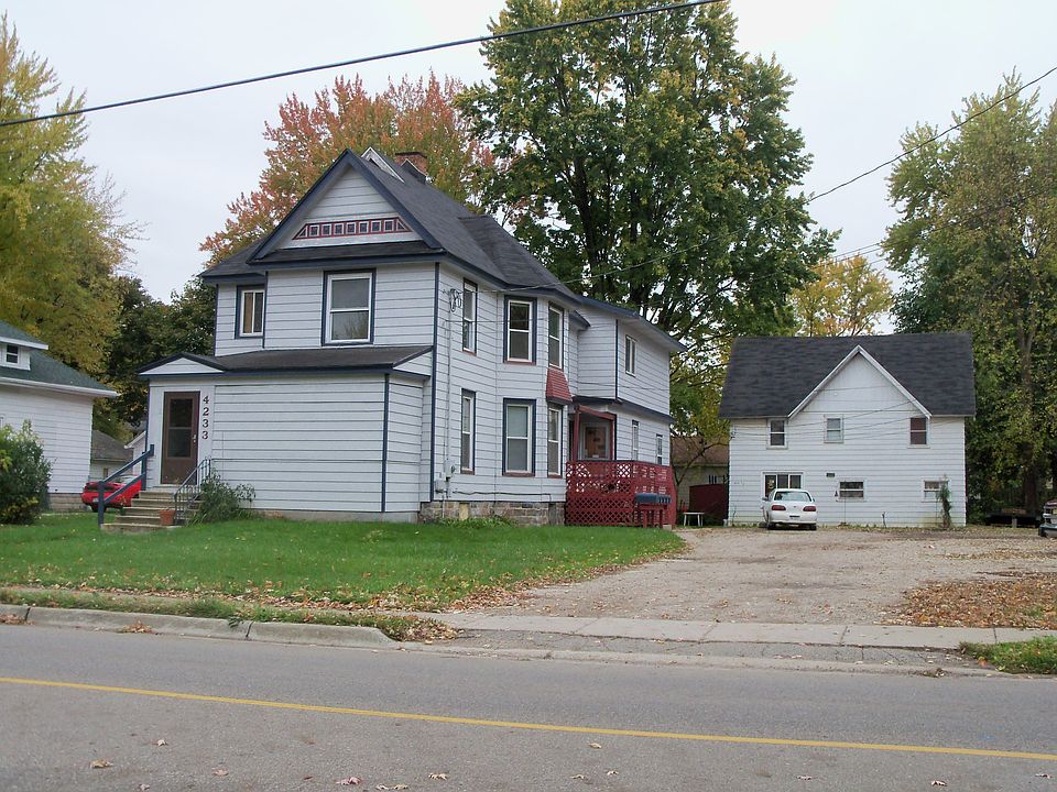 Building Photo 3