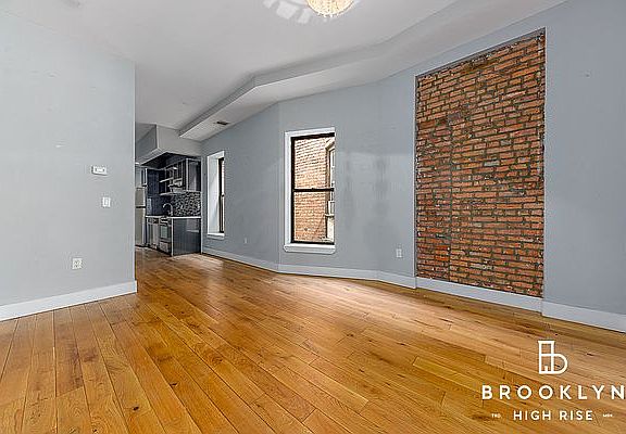 3rd image of 1446 Pacific St #2L