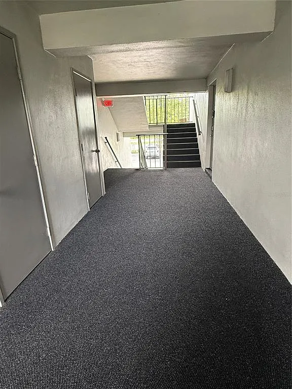 1 bed, 1.0 bath, 675 sqft, $1,400 — Photo 2
