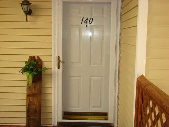 2nd image of 140 N Timber Dr