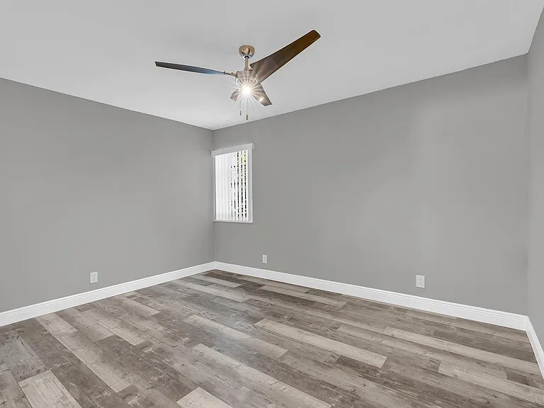 8909 NW 28th Dr #32B — Photo 24