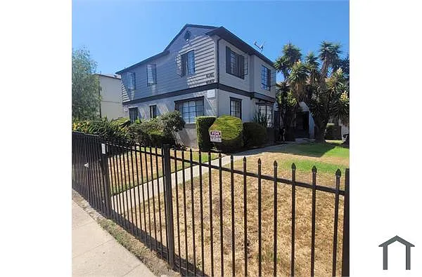 Building Photo - 4161 Somerset Dr #2