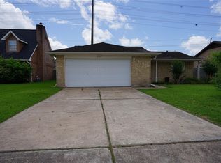 3130 Windmill St, Sugar Land, TX 77479