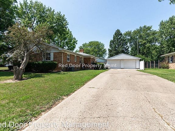 4th image of 1709 Desoto Ln