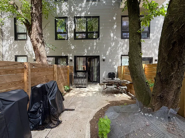 952 Bedford Ave #1C — Photo 6