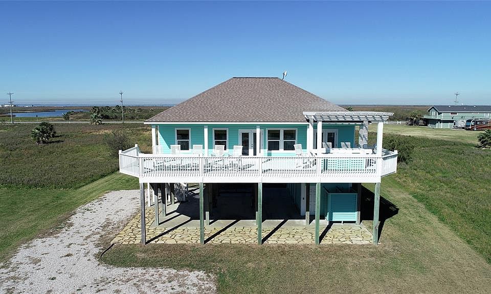 1st image of 3007 Vista Del Mar Ct