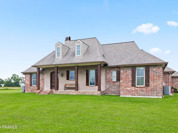 119 Olinger Ln, Rayne, LA 70578
